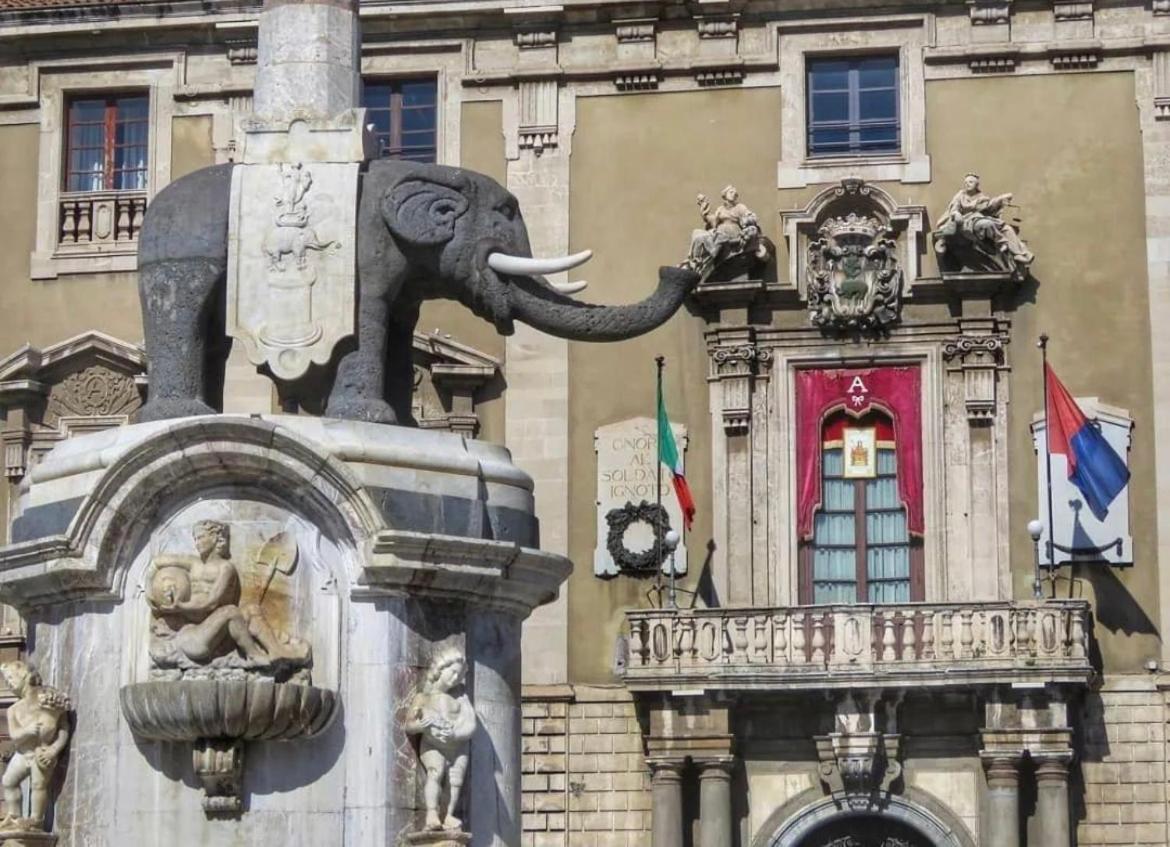 Mini House Catania Historic Center Villa Екстериор снимка